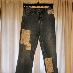 Like New Woman's Chelsea & Violet